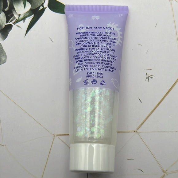 NWT Body/Face/Hair Cosmetic Festival Sequins Glitter Gell Makeup 50ml (White) - Picture 7 of 11